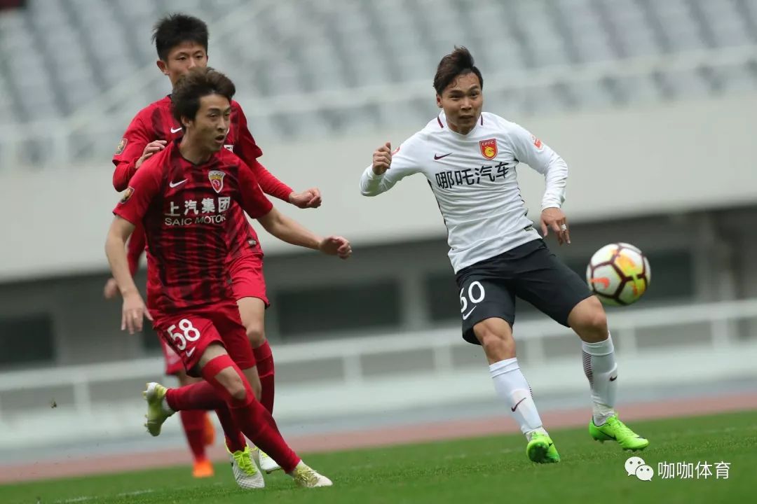 九游网页版入口-包含河北华夏幸福豪取主场胜利,积分榜榜首的词条